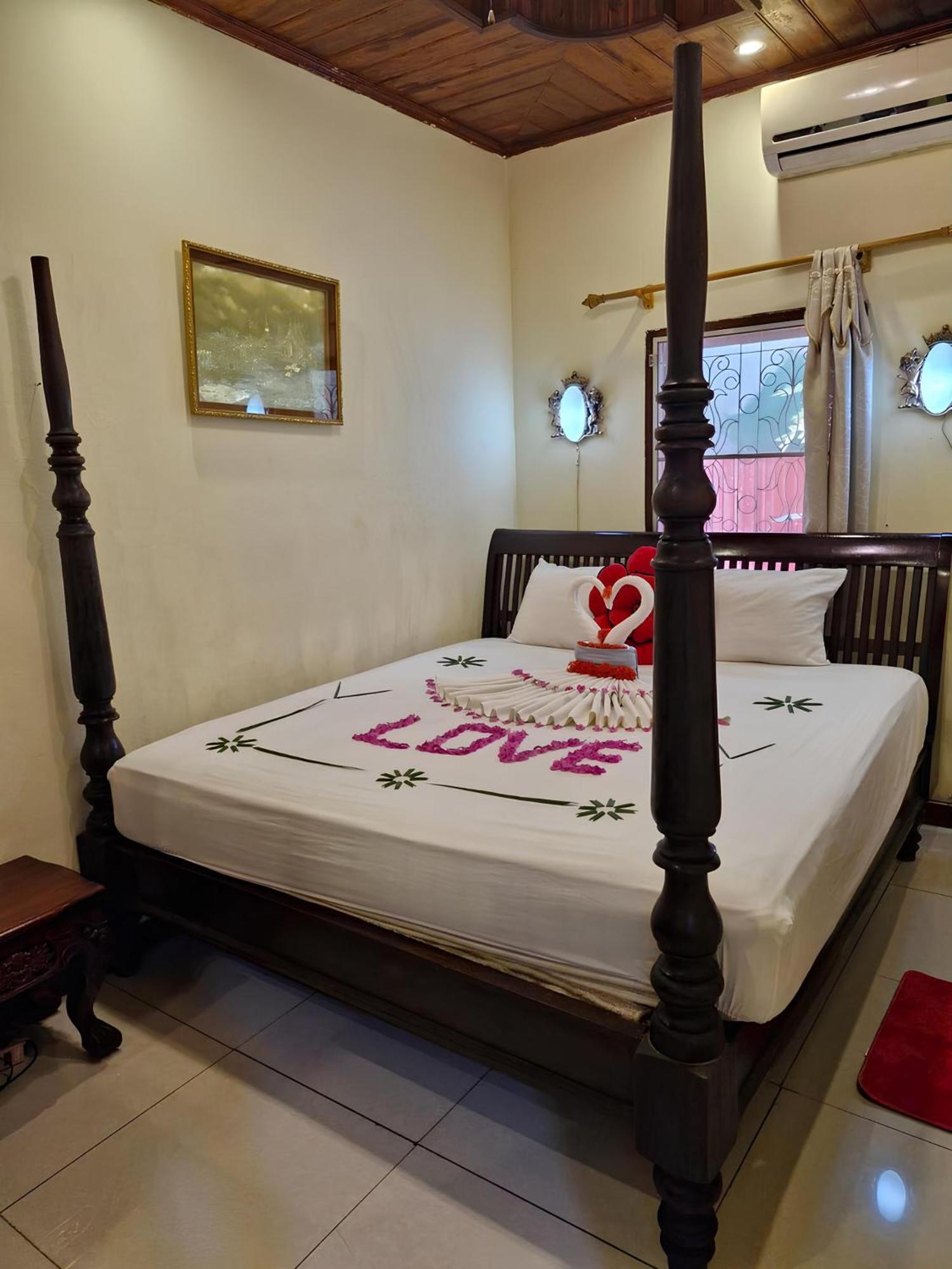 Sakura Wood House Hotell Luang Prabang Eksteriør bilde